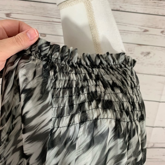 Worthington semi-sheer button down blouse - Picture 6 of 8